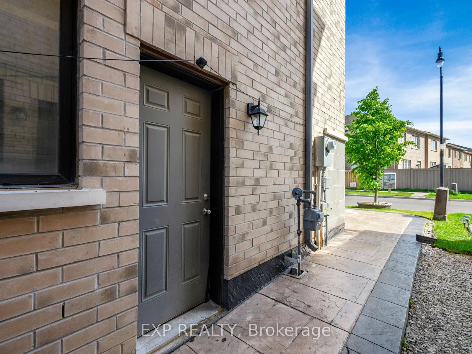 Photo 41 of 57 Hawtrey Road, Brampton, Northwest Brampton — HOMEH