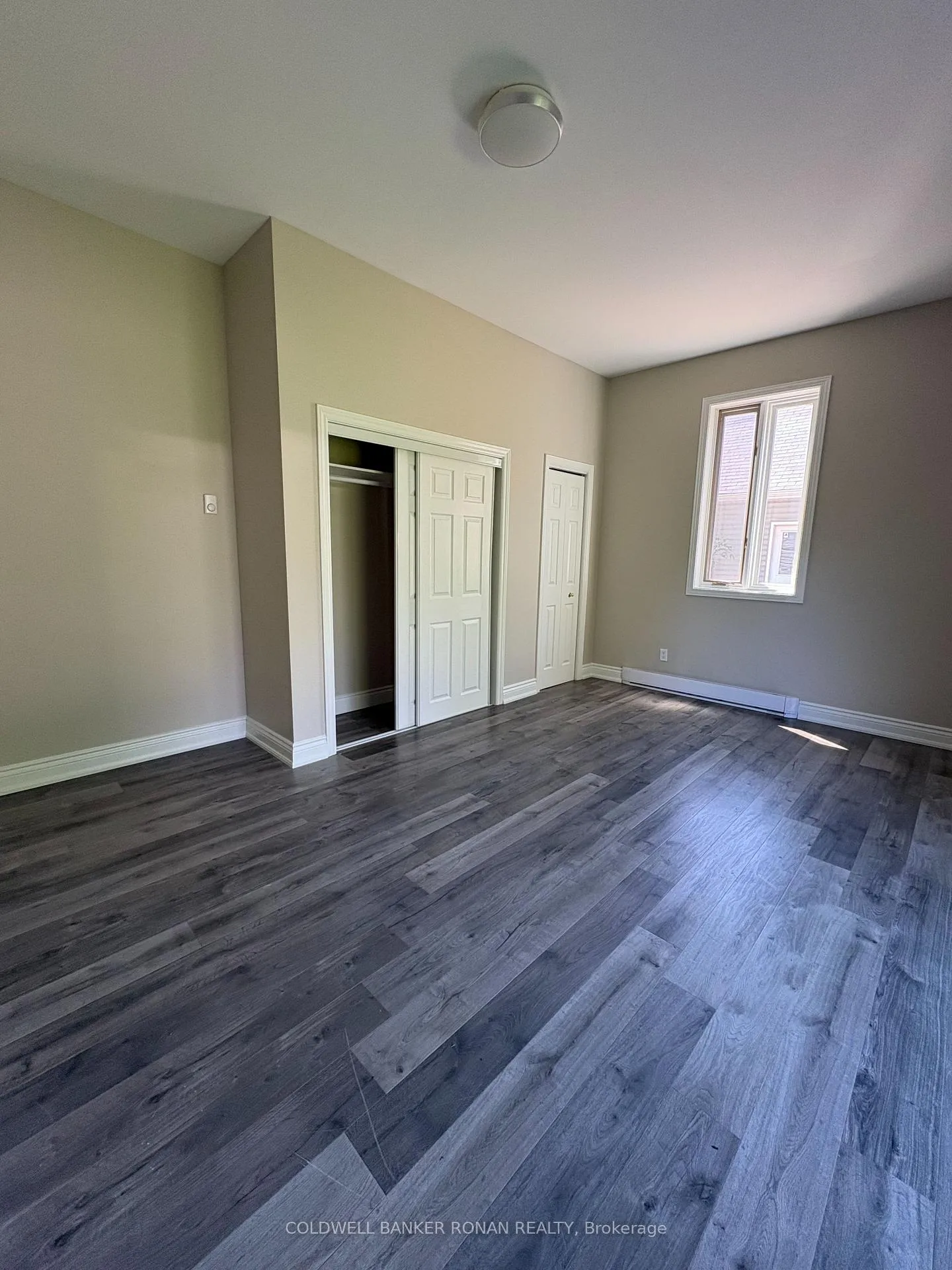 Photo 7 of 1429 Meadow Drive, Ottawa, Greely — HOMEH