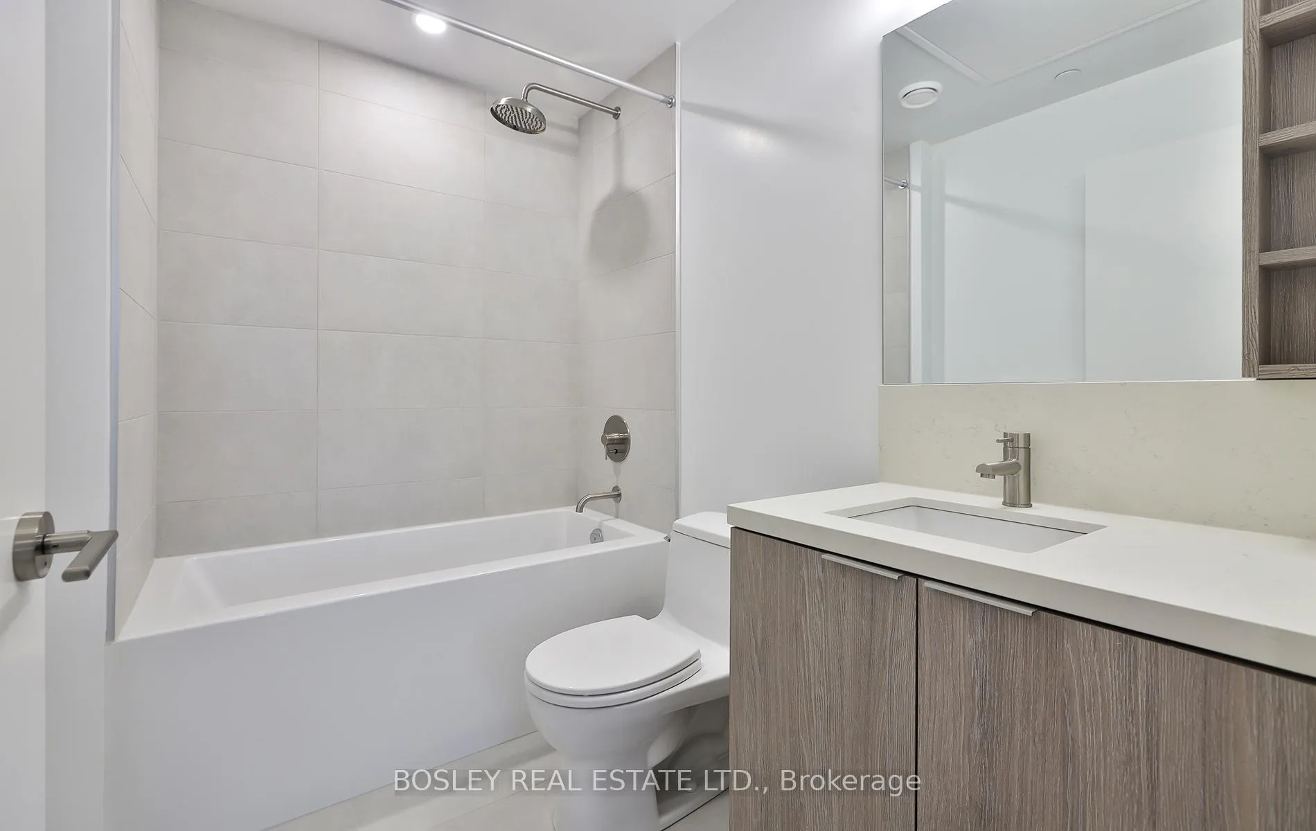 Photo 15 of Unit 1219, 2020 Bathurst Street, Toronto, Humewood-Cedarvale — HOMEH