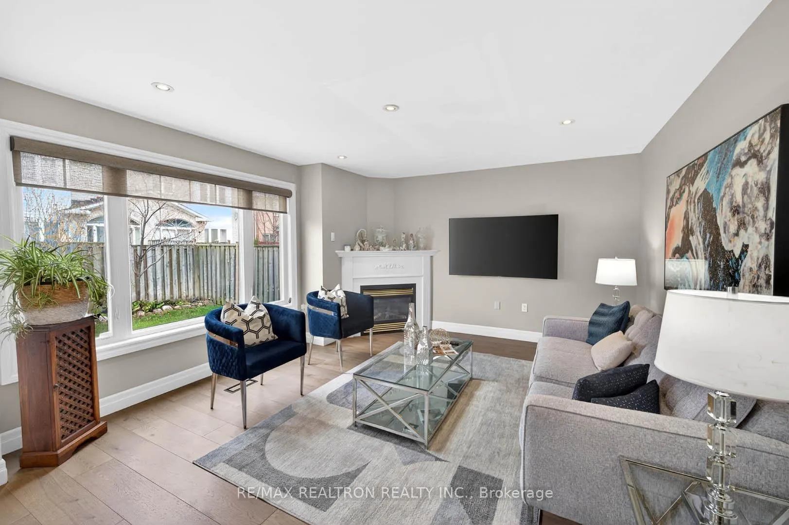 Photo 8 of 7321 Rosehurst Drive, Mississauga, Lisgar — HOMEH