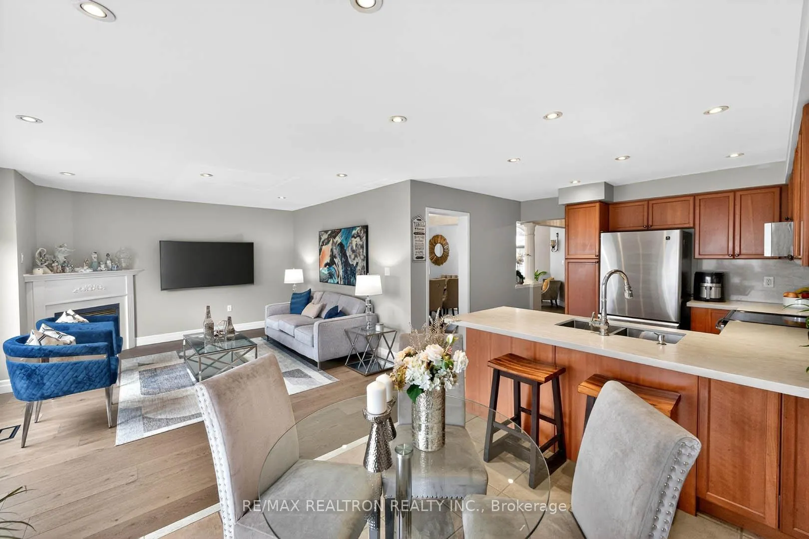 Photo 14 of 7321 Rosehurst Drive, Mississauga, Lisgar — HOMEH