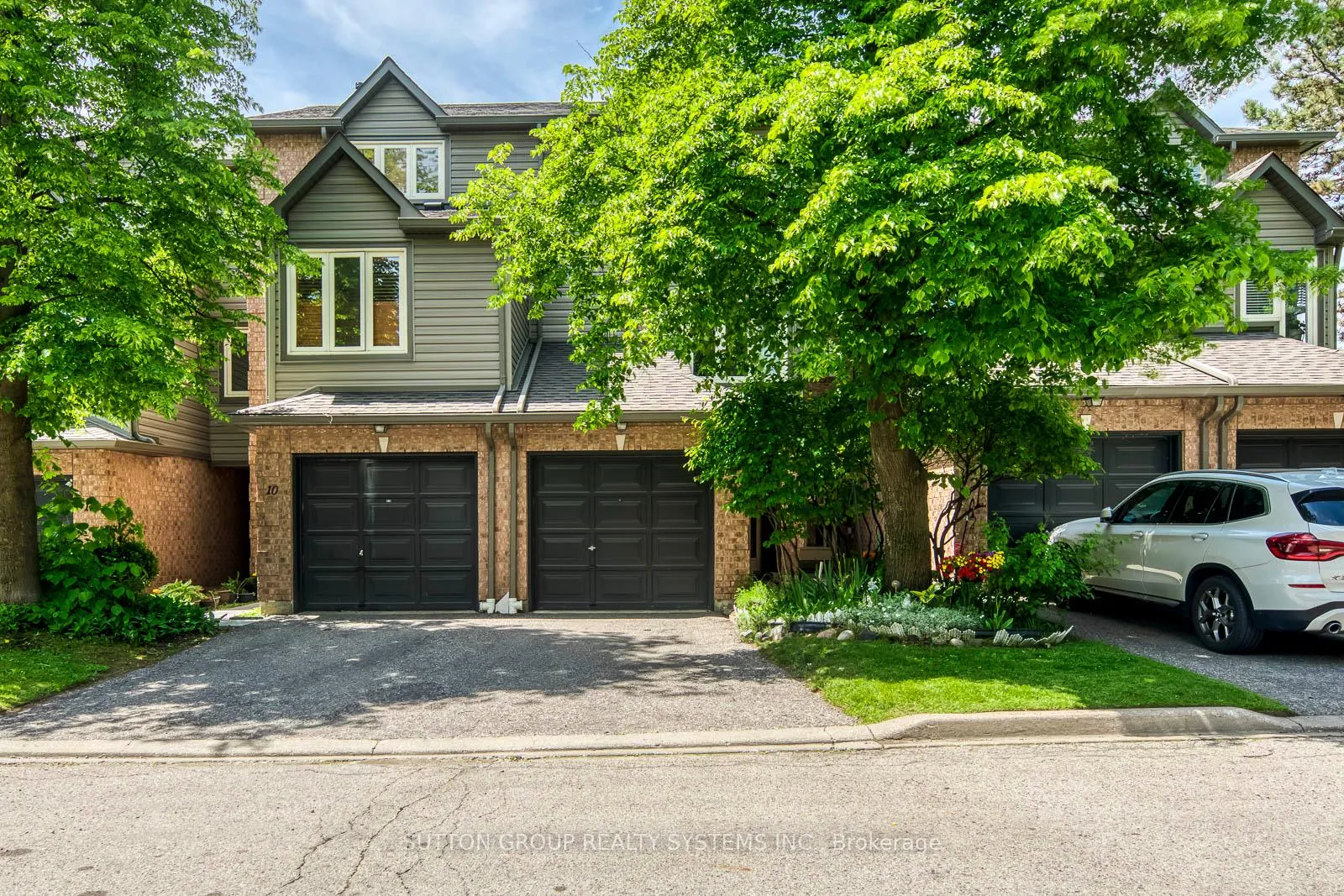 Front of Unit 9, 460 Bristol Road W