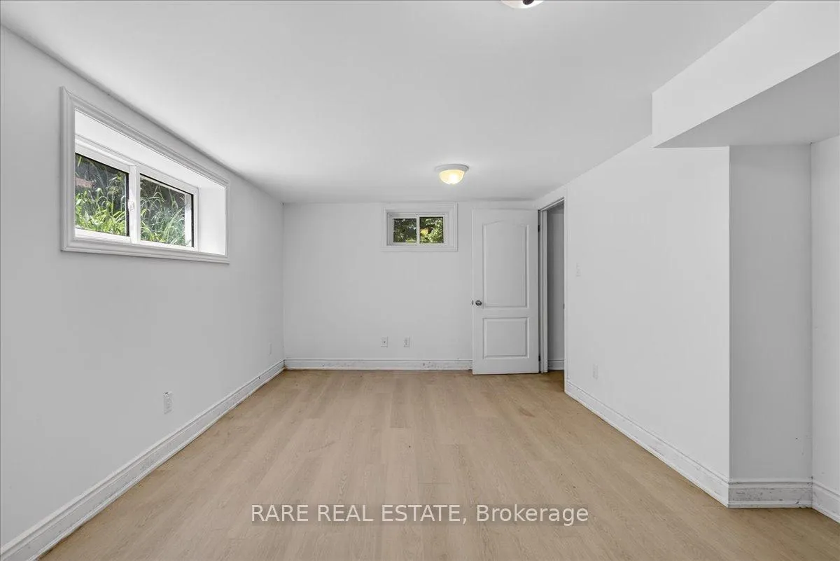 Photo 13 of 4498 Sunnidale Concession 2 Road, Clearview, Rural Clearview — HOMEH