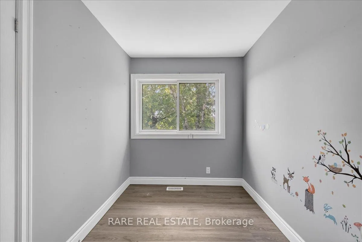 Photo 14 of 4498 Sunnidale Concession 2 Road, Clearview, Rural Clearview — HOMEH