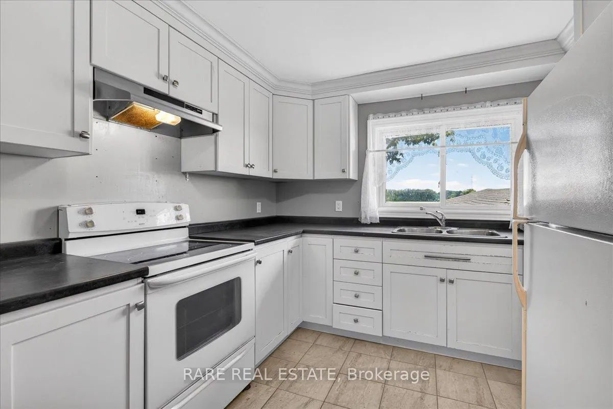 Photo 19 of 4498 Sunnidale Concession 2 Road, Clearview, Rural Clearview — HOMEH