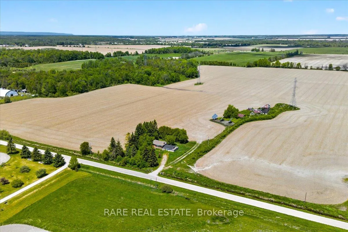 Photo 21 of 4498 Sunnidale Concession 2 Road, Clearview, Rural Clearview — HOMEH