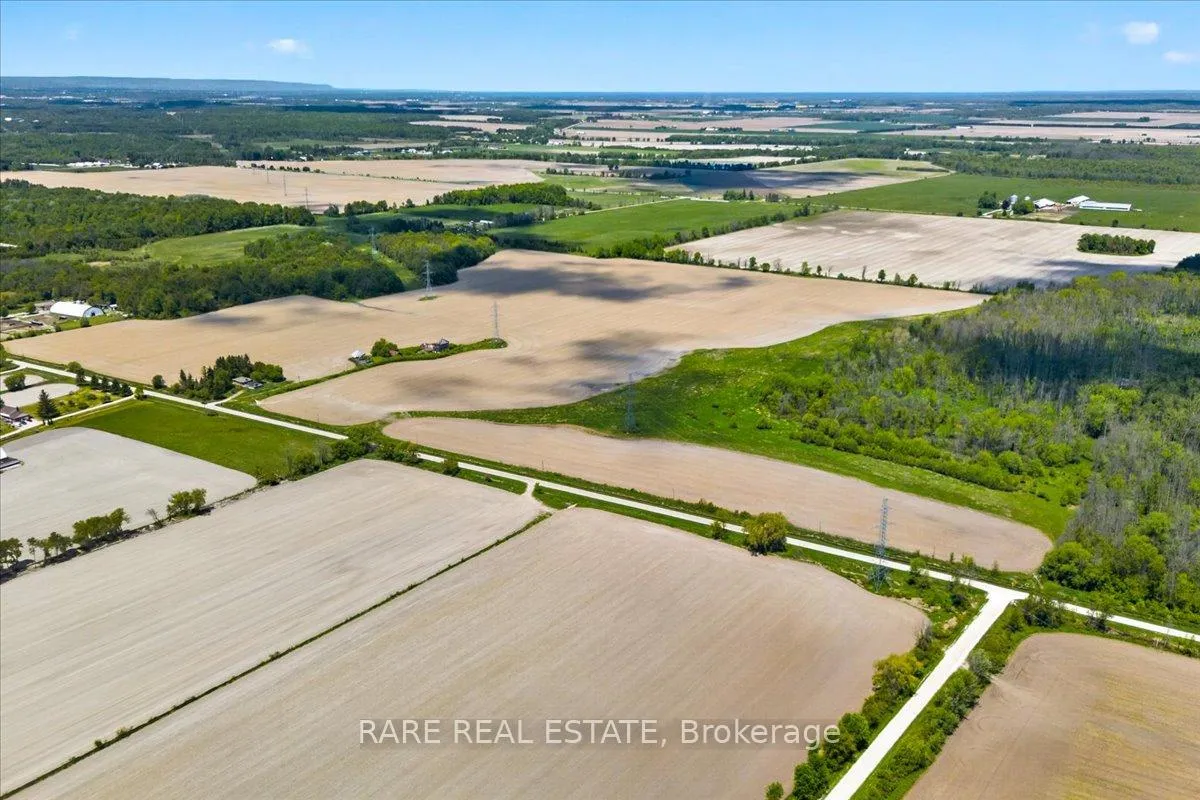 Photo 22 of 4498 Sunnidale Concession 2 Road, Clearview, Rural Clearview — HOMEH
