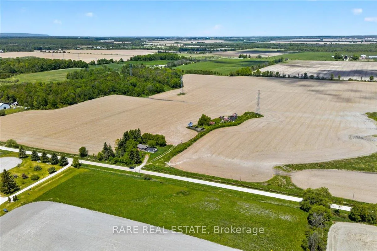 Photo 23 of 4498 Sunnidale Concession 2 Road, Clearview, Rural Clearview — HOMEH