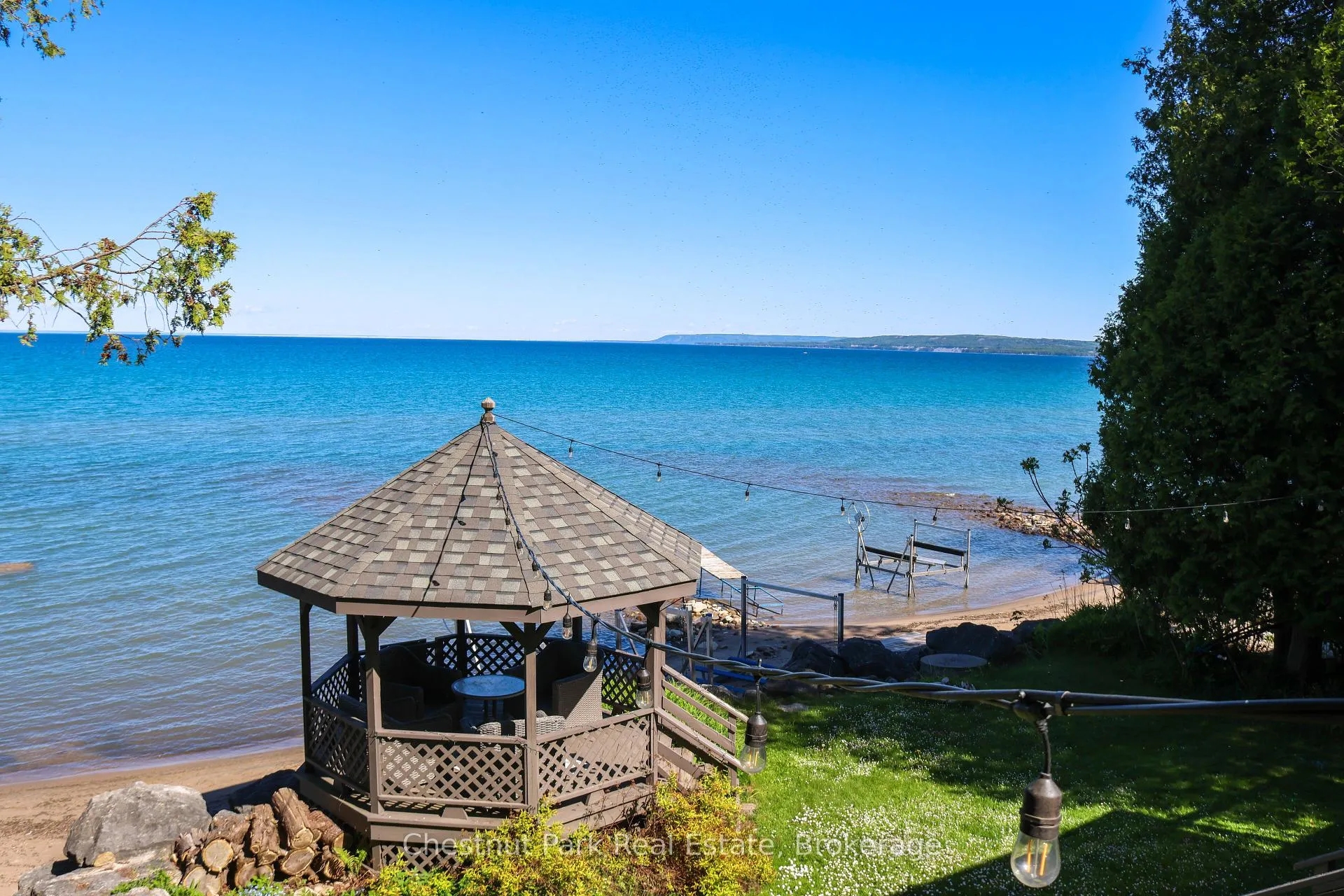 Photo 6 of 225 Cedar Avenue, Meaford — HOMEH
