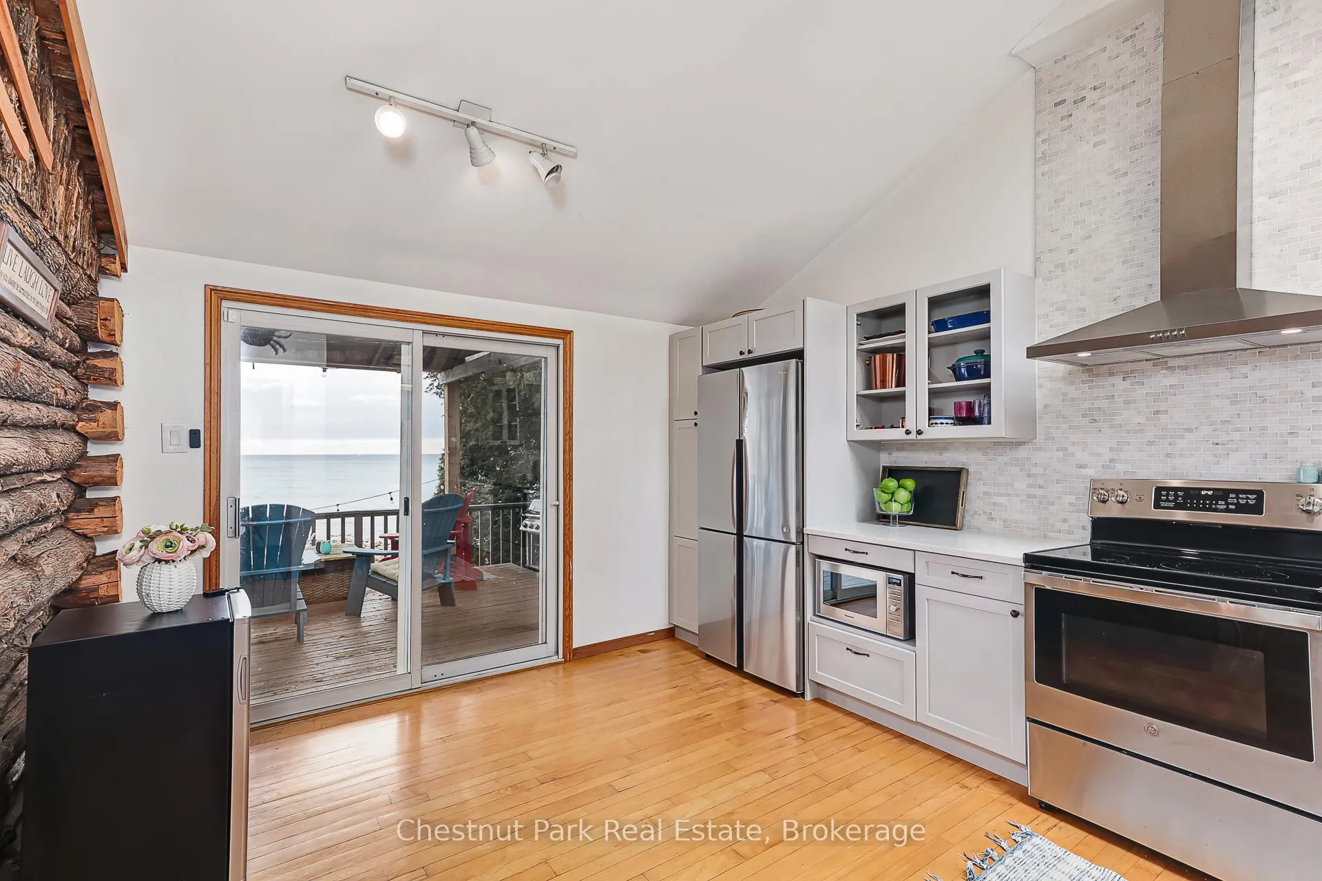 Photo 22 of 225 Cedar Avenue, Meaford — HOMEH