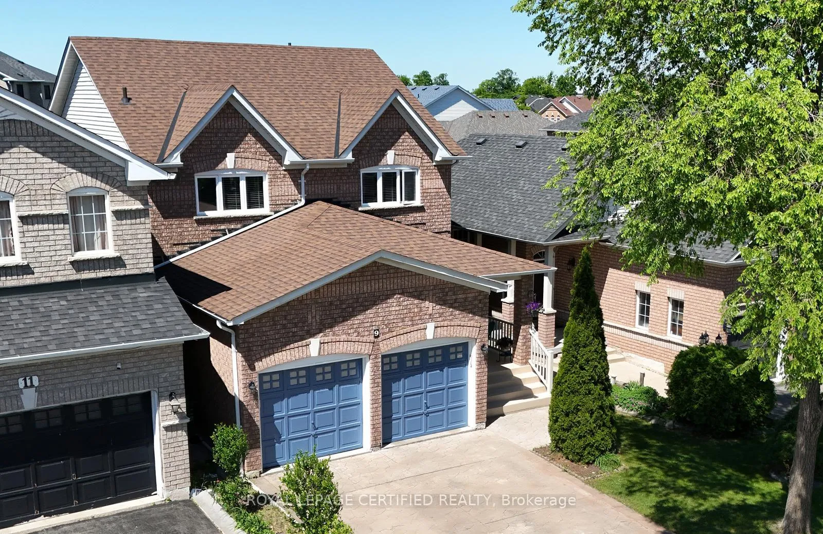Photo 2 of 9 Split Rail Road, Brampton, Fletcher's Creek Village — HOMEH