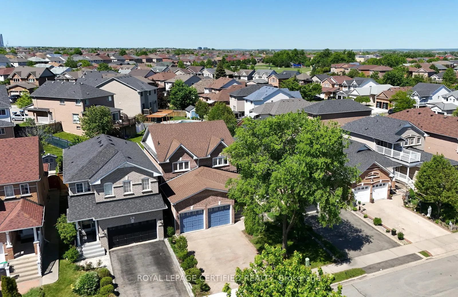 Photo 3 of 9 Split Rail Road, Brampton, Fletcher's Creek Village — HOMEH