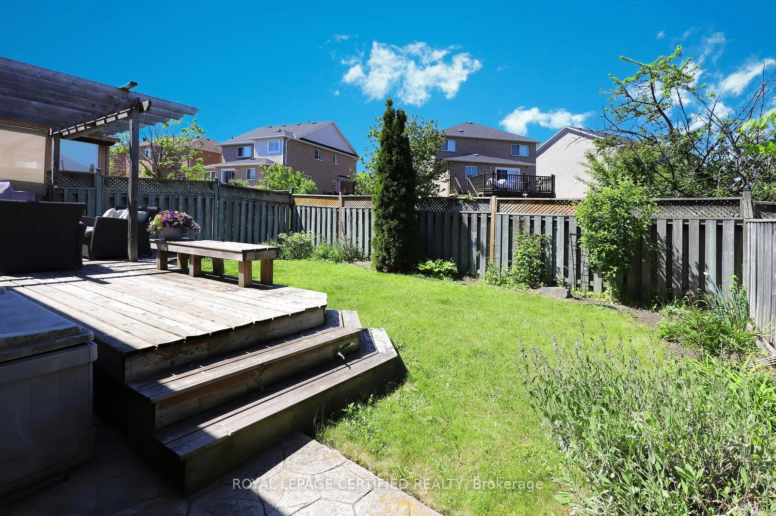 Photo 41 of 9 Split Rail Road, Brampton, Fletcher's Creek Village — HOMEH