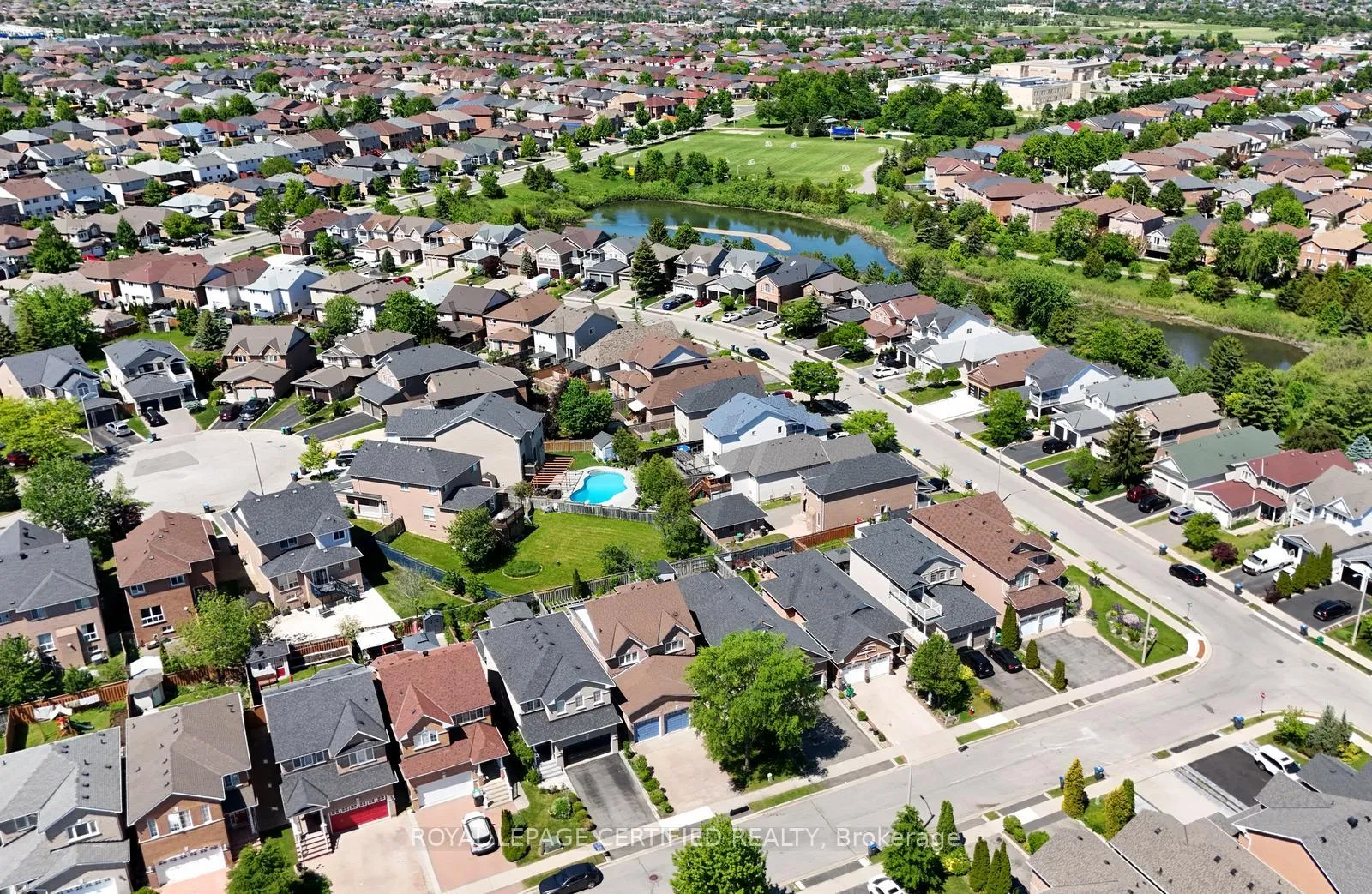Photo 44 of 9 Split Rail Road, Brampton, Fletcher's Creek Village — HOMEH