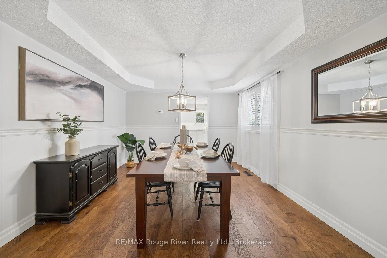 Photo 6 of 28 Watford Street, Whitby, Brooklin — HOMEH