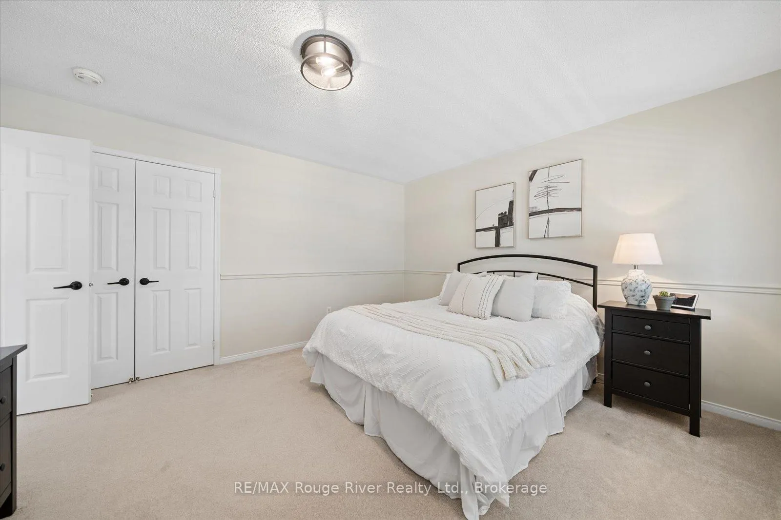 Photo 34 of 28 Watford Street, Whitby, Brooklin — HOMEH