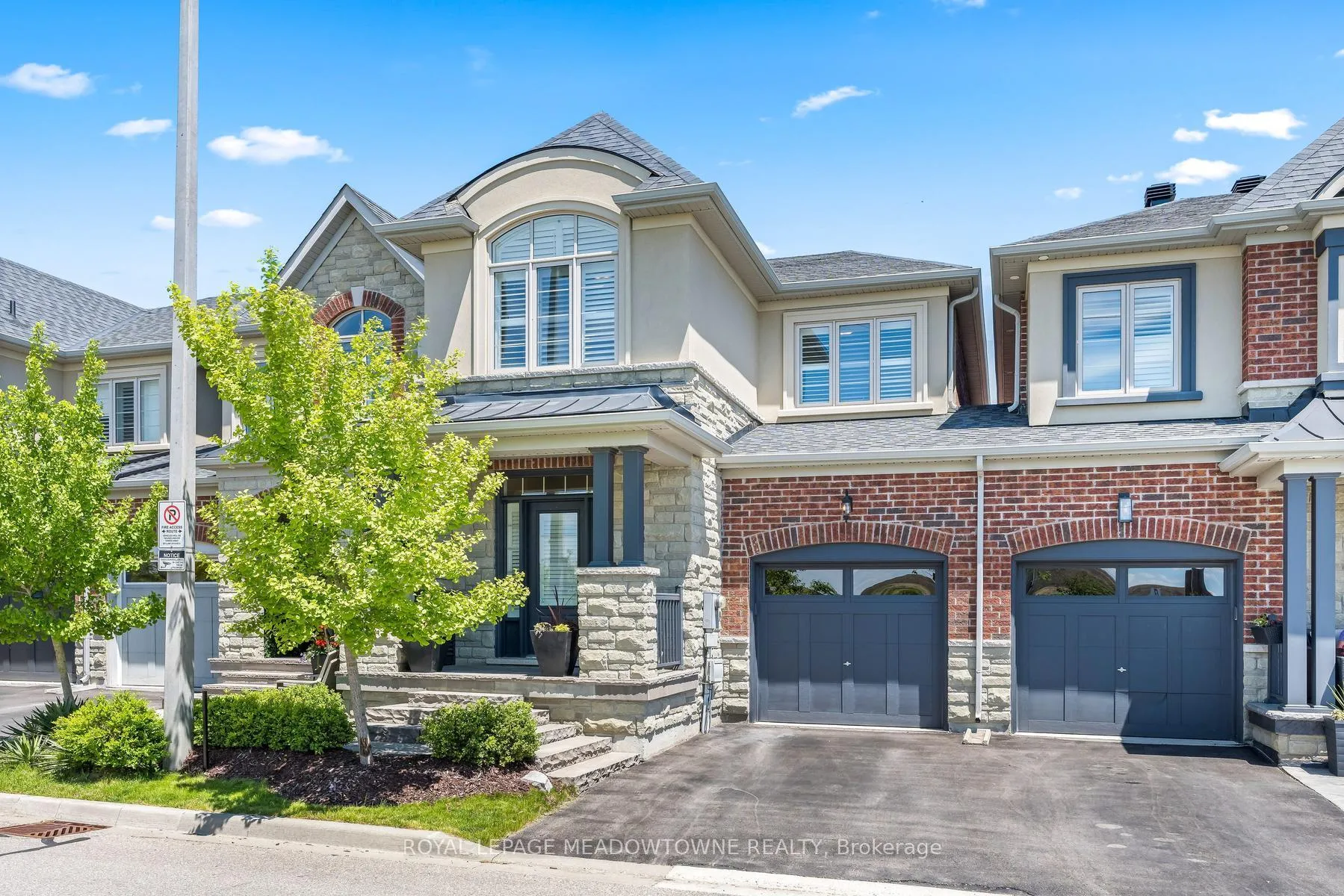 Front of 45 Rain Forest Lane