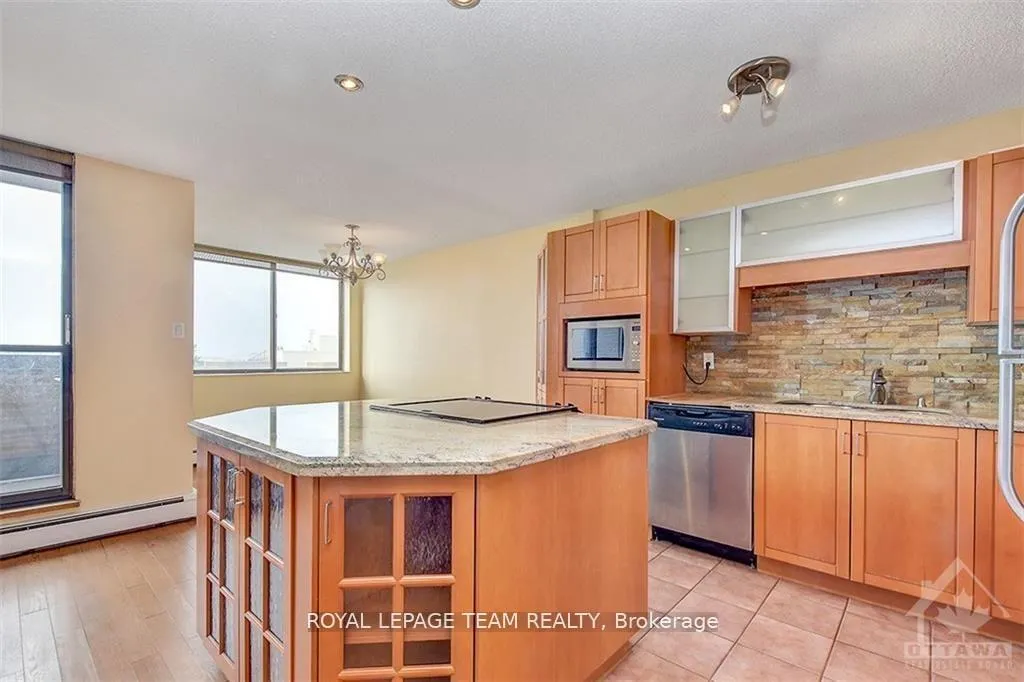 Photo 5 of Unit 644, 515 St Laurent Boulevard, Ottawa, Viscount Alexander Park — HOMEH