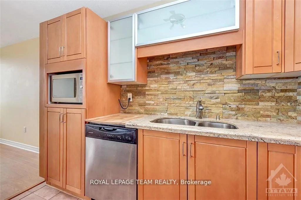 Photo 6 of Unit 644, 515 St Laurent Boulevard, Ottawa, Viscount Alexander Park — HOMEH