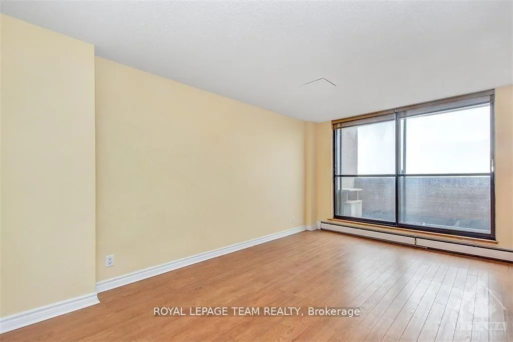 Photo 12 of Unit 644, 515 St Laurent Boulevard, Ottawa, Viscount Alexander Park — HOMEH