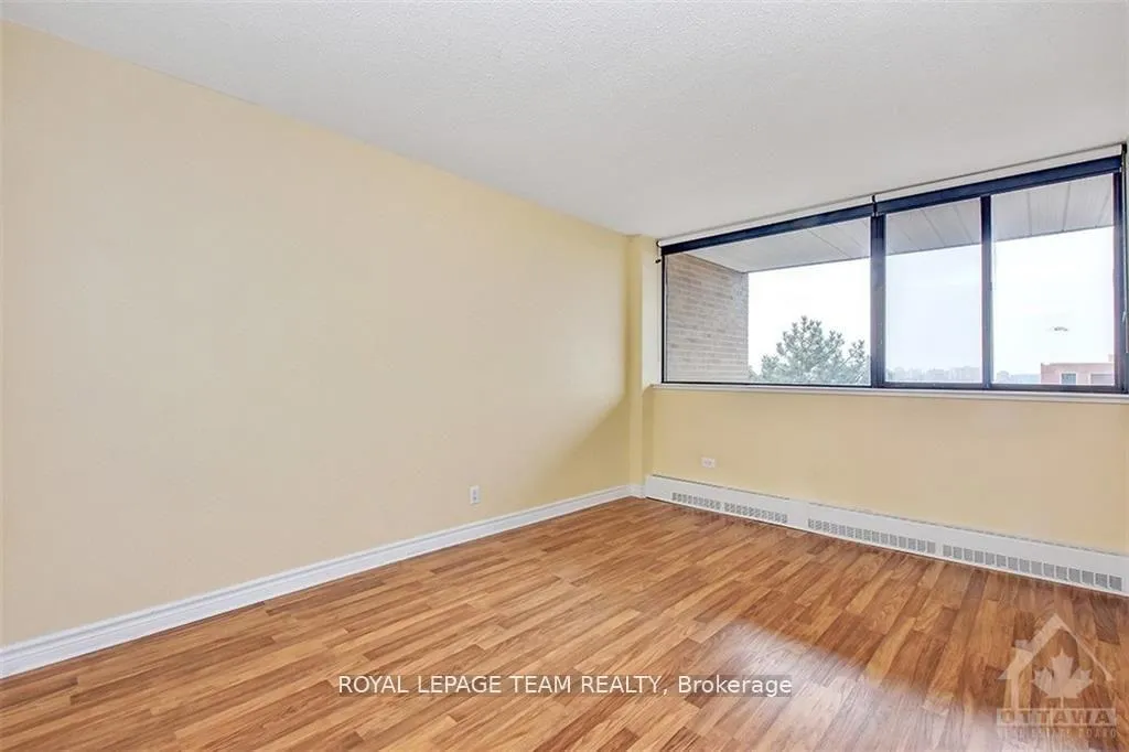 Photo 16 of Unit 644, 515 St Laurent Boulevard, Ottawa, Viscount Alexander Park — HOMEH