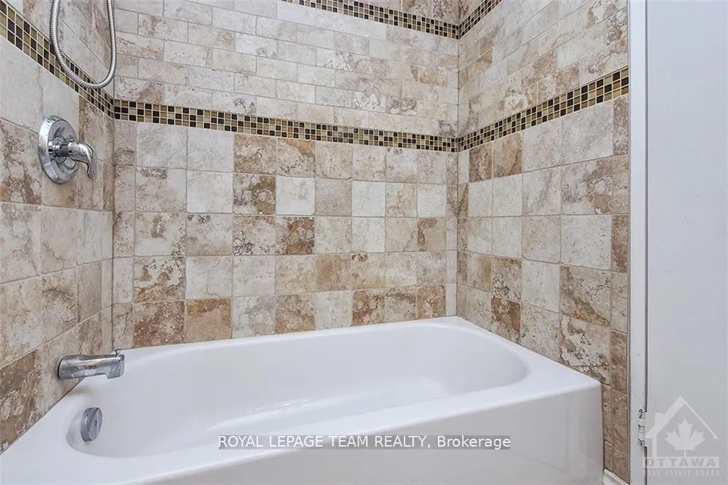 Photo 22 of Unit 644, 515 St Laurent Boulevard, Ottawa, Viscount Alexander Park — HOMEH
