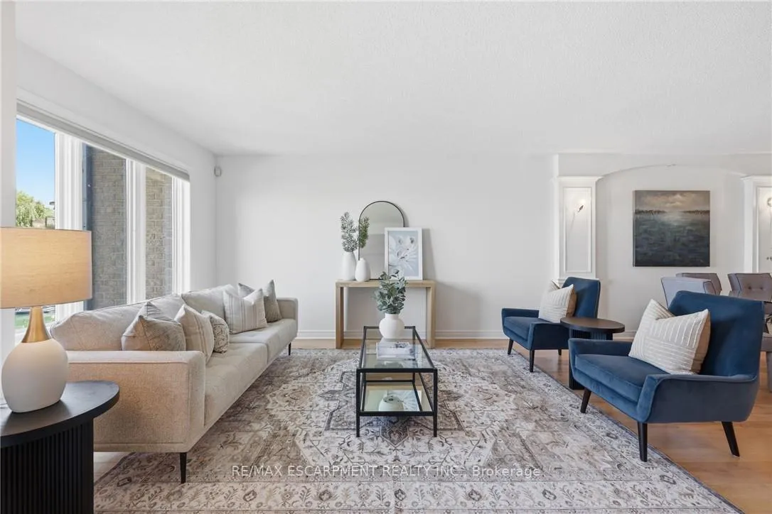 Photo 12 of Unit 6, 85 Edgewater Drive, Hamilton, Lakeshore — HOMEH