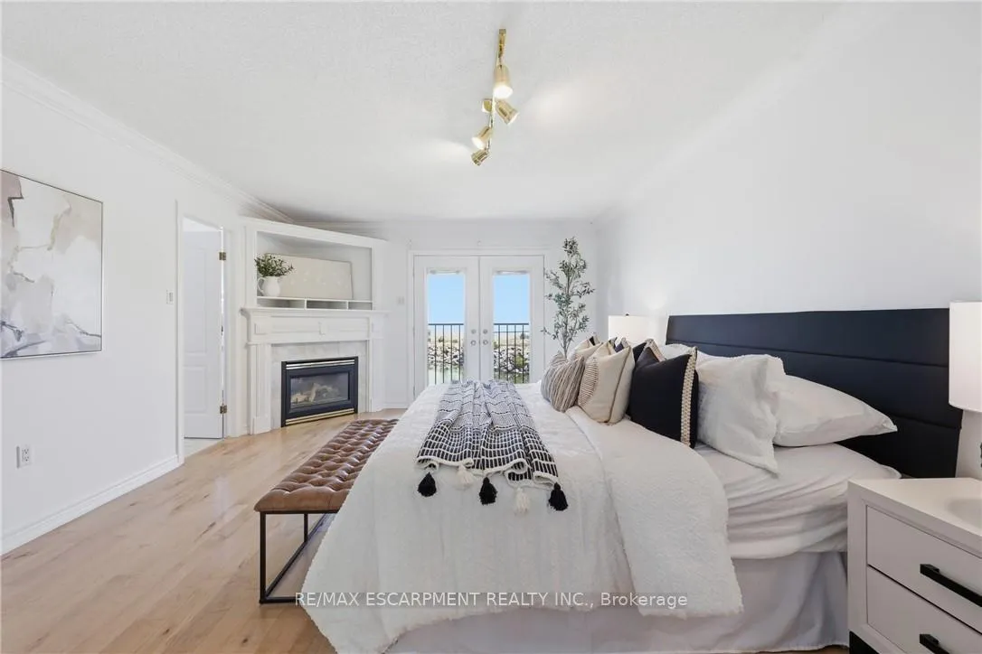 Photo 22 of Unit 6, 85 Edgewater Drive, Hamilton, Lakeshore — HOMEH