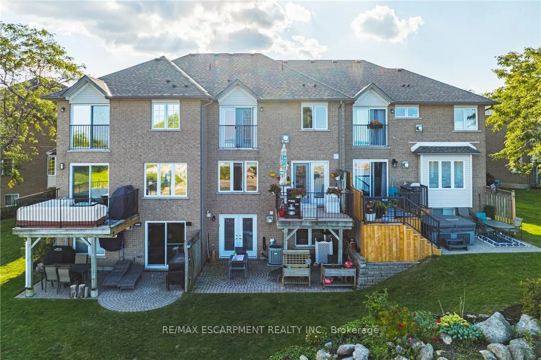 Photo 33 of Unit 6, 85 Edgewater Drive, Hamilton, Lakeshore — HOMEH