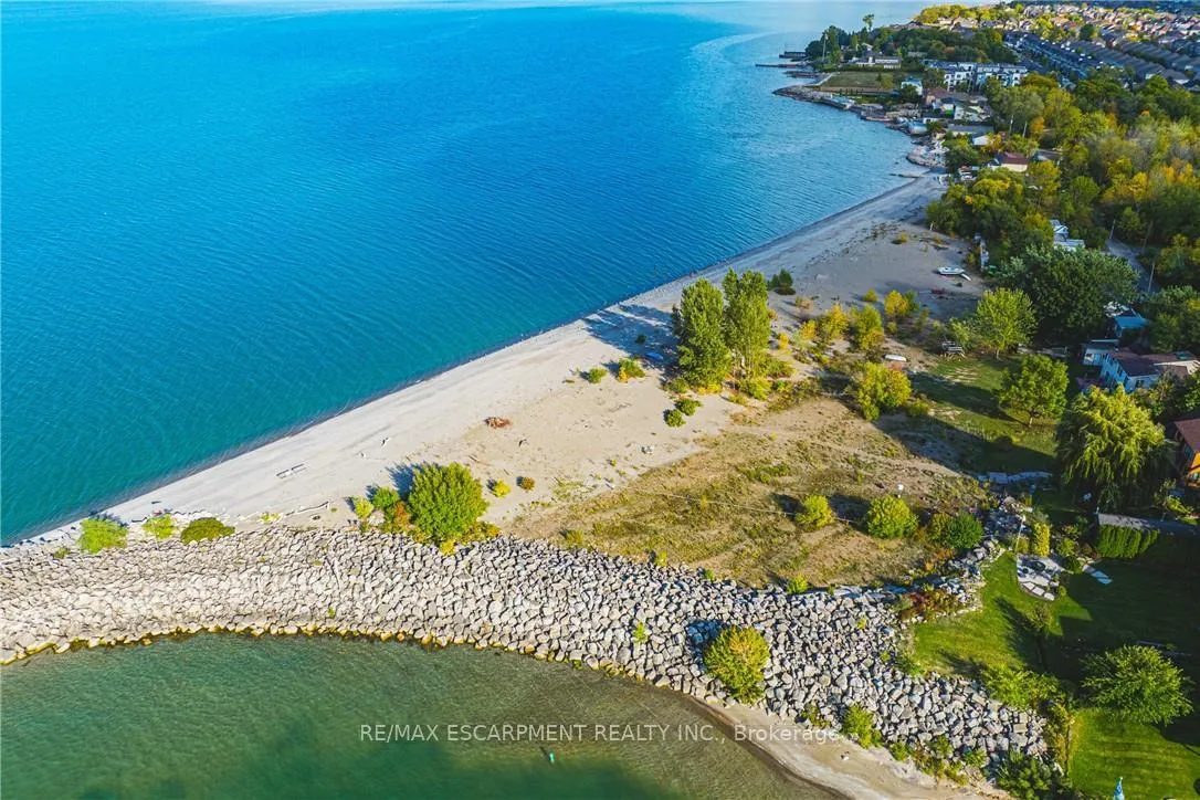 Photo 39 of Unit 6, 85 Edgewater Drive, Hamilton, Lakeshore — HOMEH