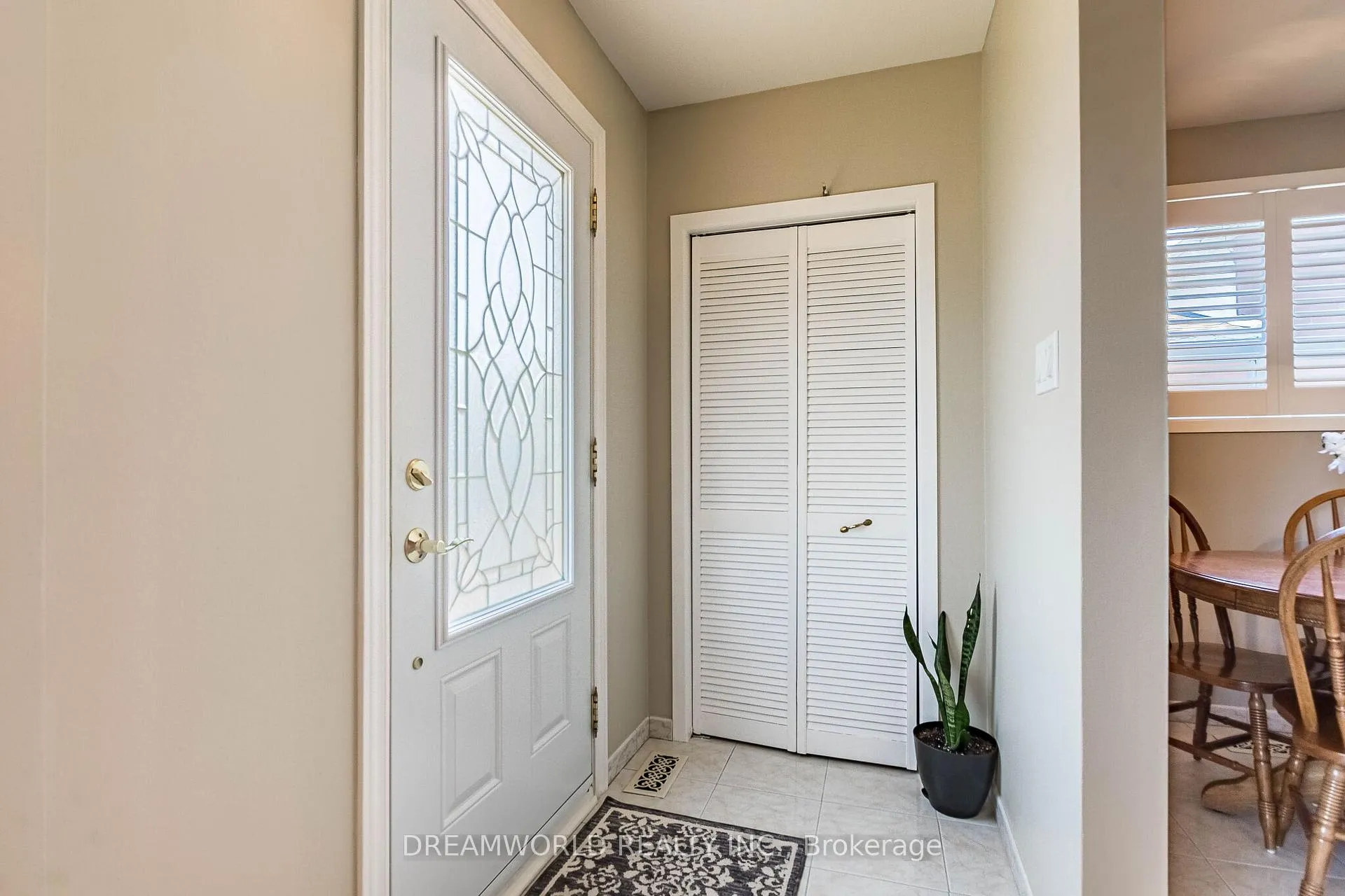 Photo 7 of 42 Northwood Drive, Brampton, Northwood Park — HOMEH
