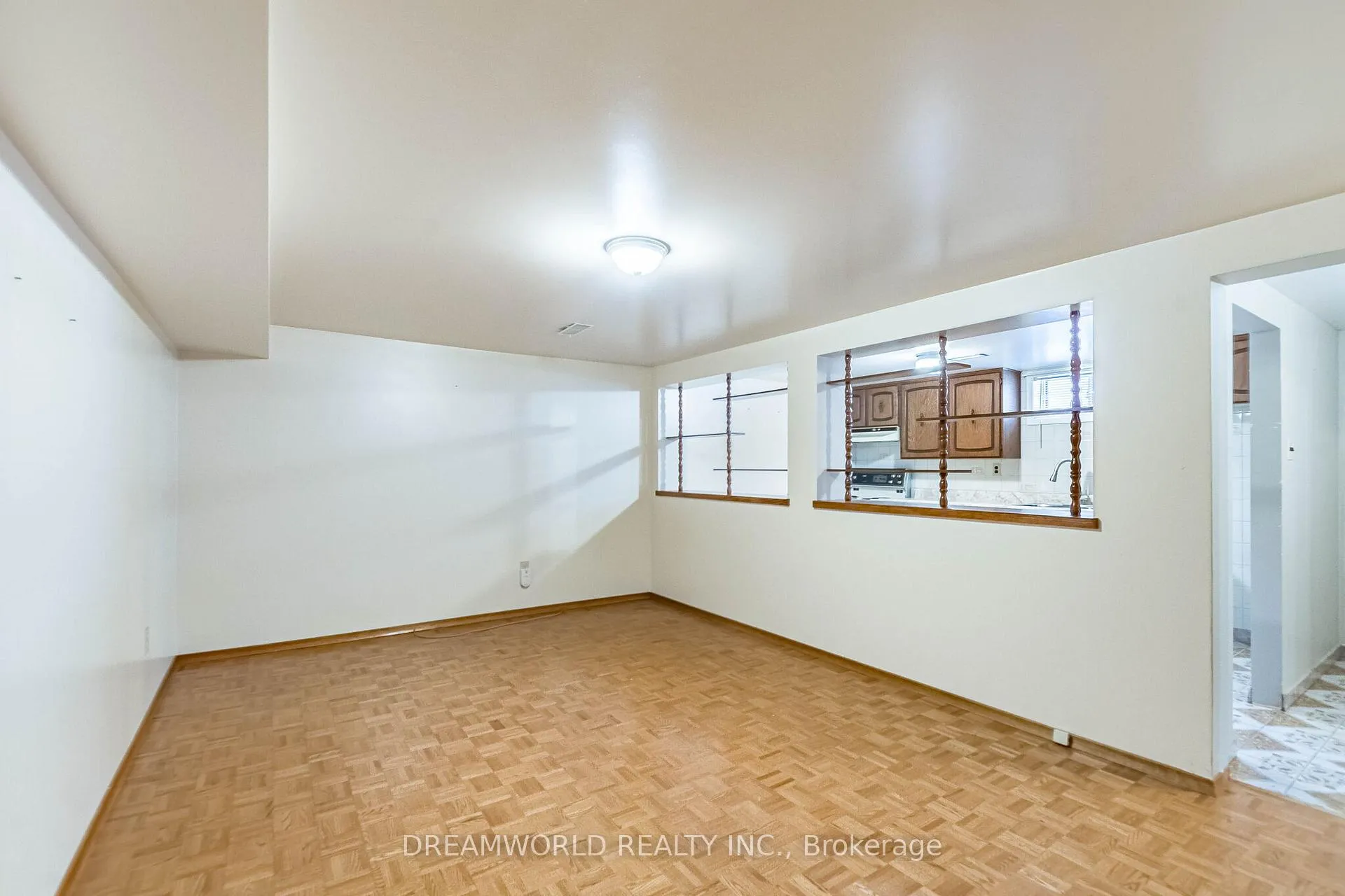Photo 35 of 42 Northwood Drive, Brampton, Northwood Park — HOMEH