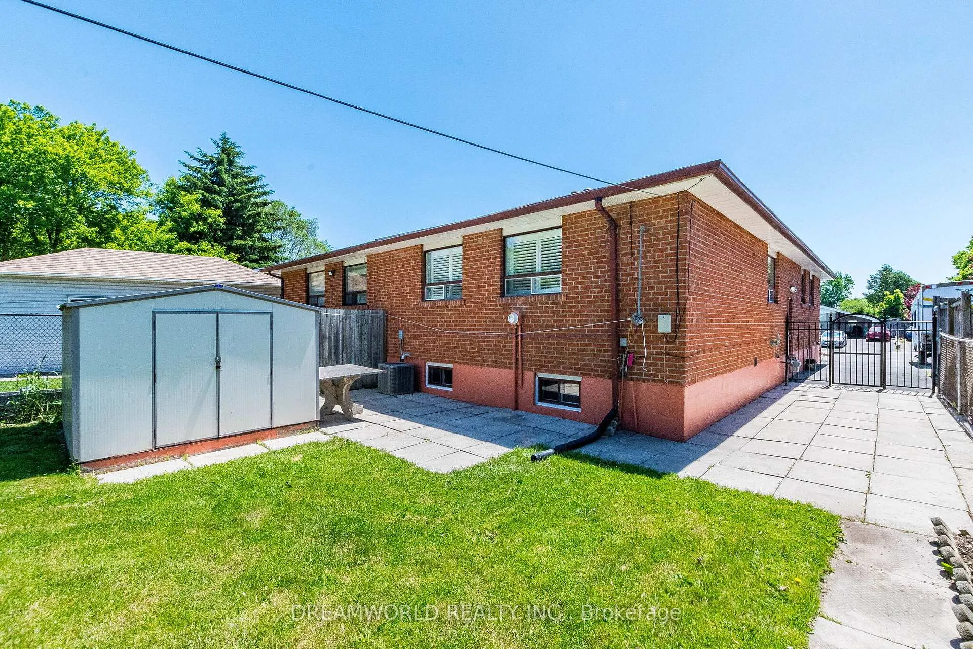 Photo 47 of 42 Northwood Drive, Brampton, Northwood Park — HOMEH