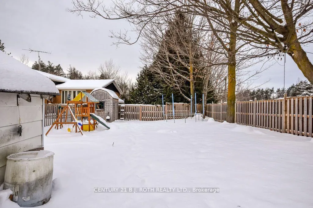 Photo 23 of 9920 County 10 Road, Clearview, Brentwood — HOMEH