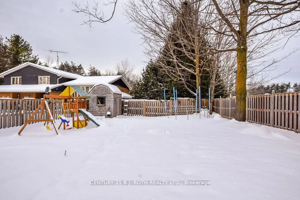 Photo 24 of 9920 County 10 Road, Clearview, Brentwood — HOMEH