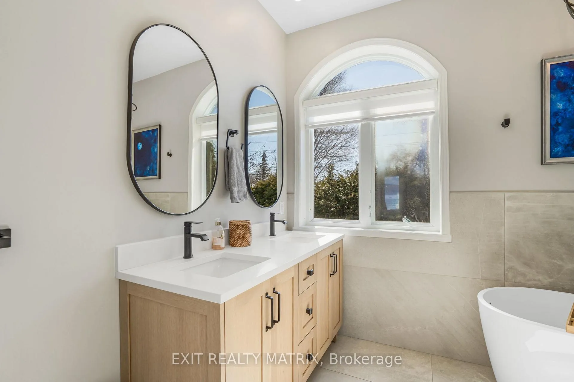 Photo 20 of 1624 Bay Road, Champlain, Champlain Twp — HOMEH