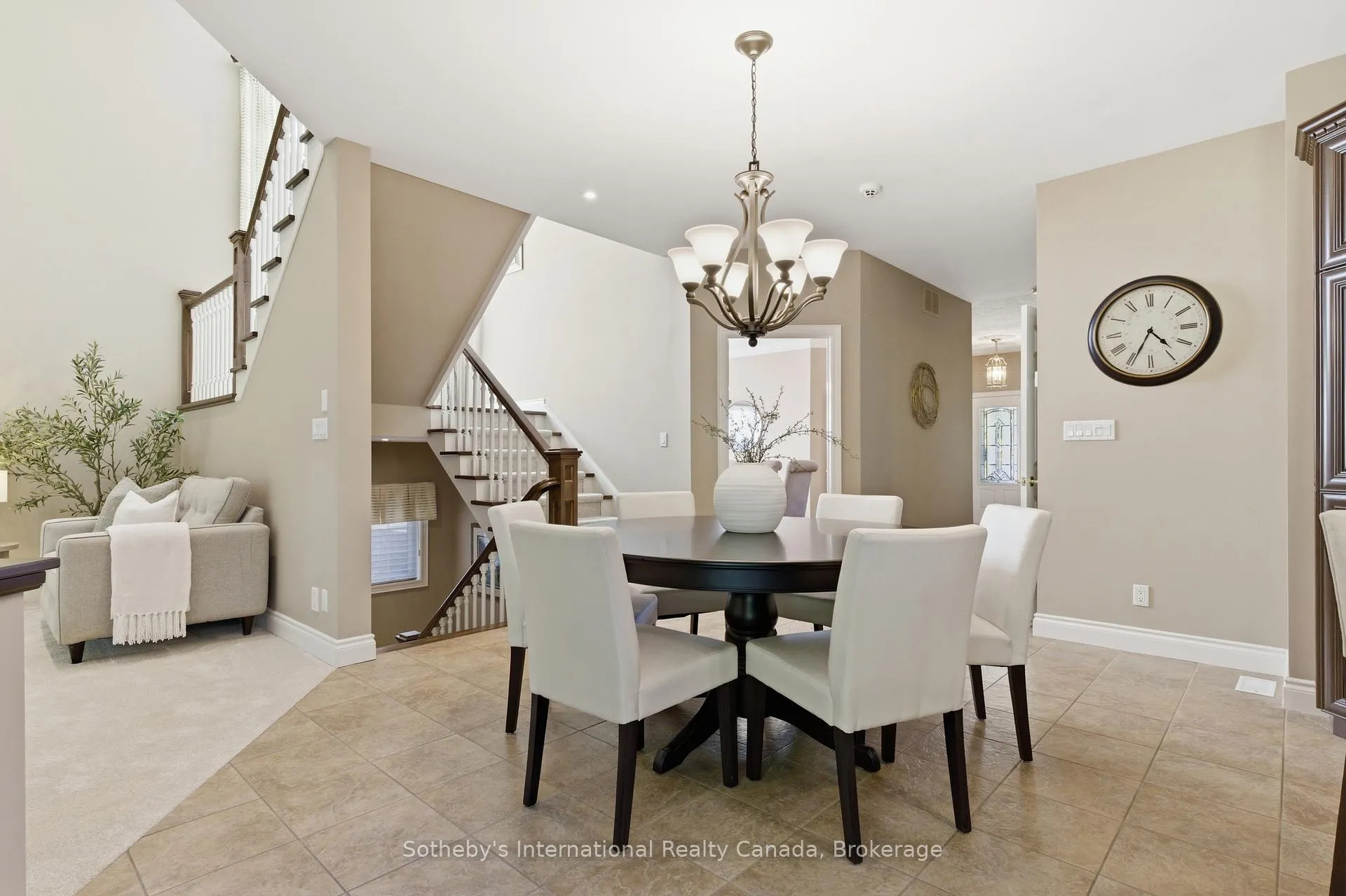 Photo 13 of 59 Templeton Drive, Kitchener — HOMEH