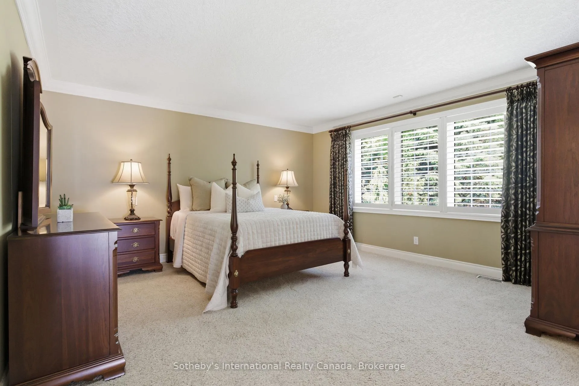 Photo 16 of 59 Templeton Drive, Kitchener — HOMEH