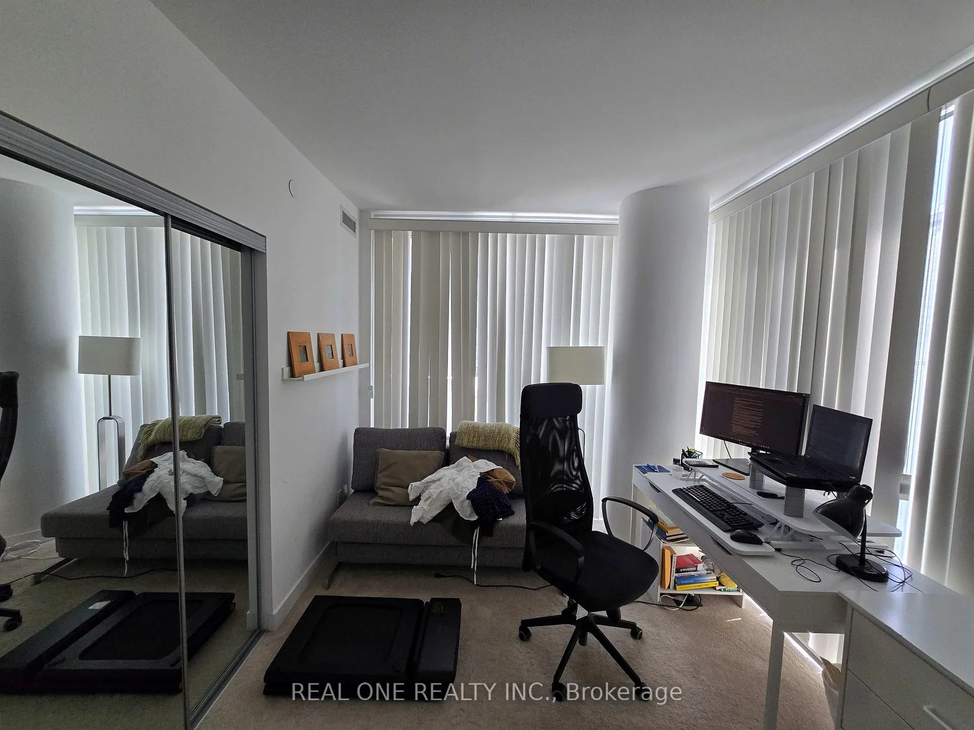 Photo 7 of Unit 1109, 501 Yonge Street, Toronto, Church-Yonge Corridor — HOMEH