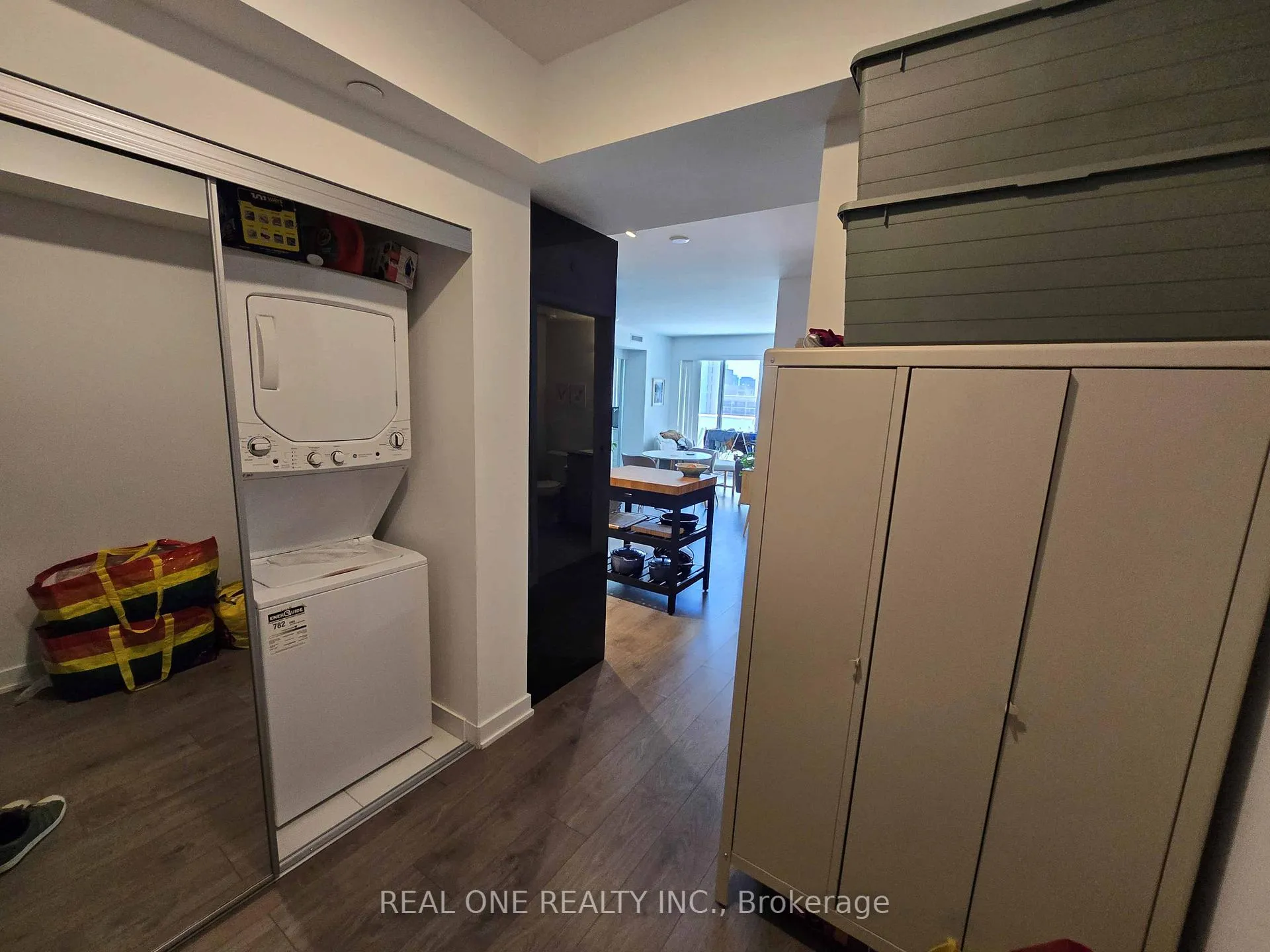 Photo 11 of Unit 1109, 501 Yonge Street, Toronto, Church-Yonge Corridor — HOMEH