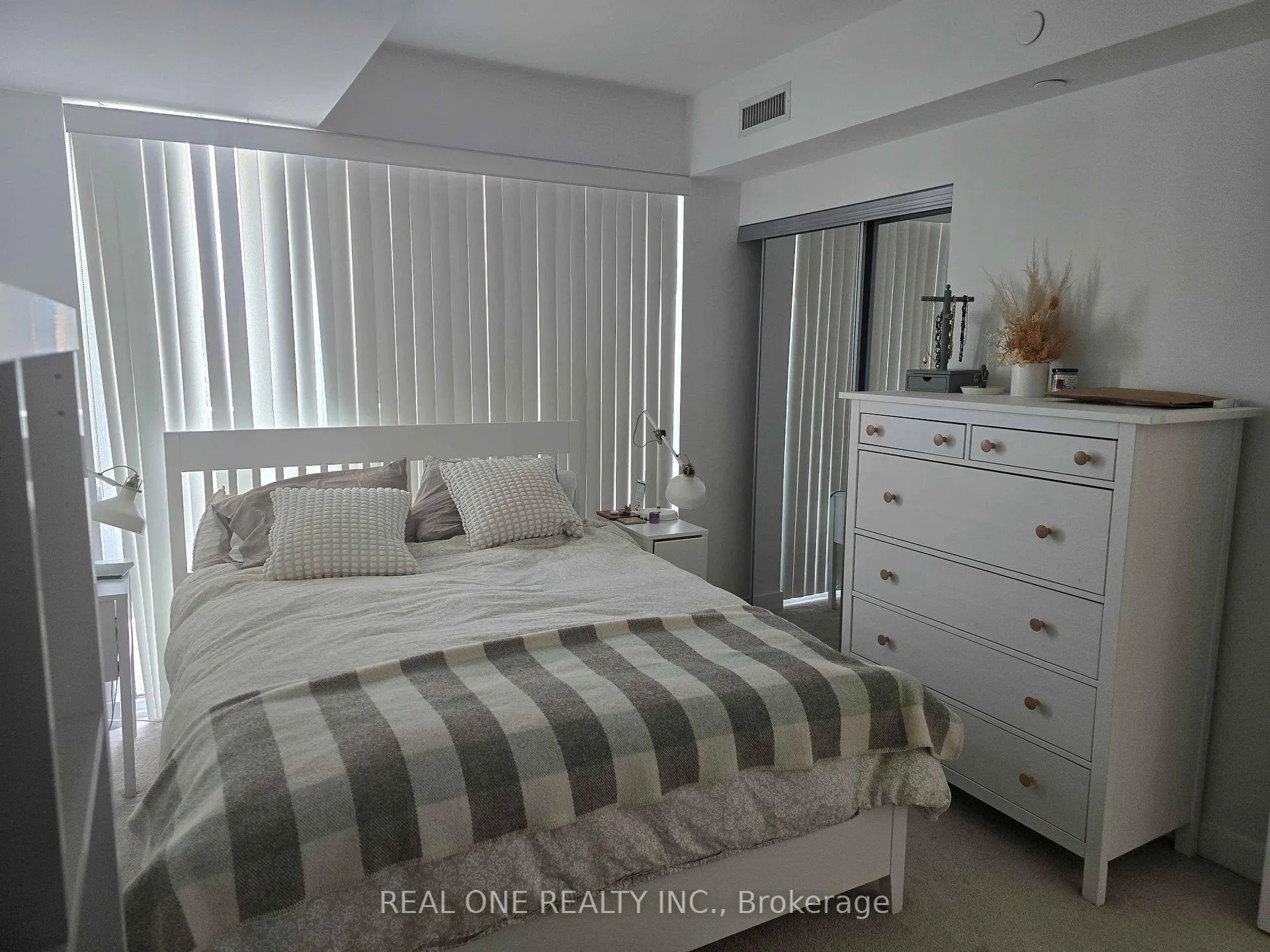 Photo 12 of Unit 1109, 501 Yonge Street, Toronto, Church-Yonge Corridor — HOMEH