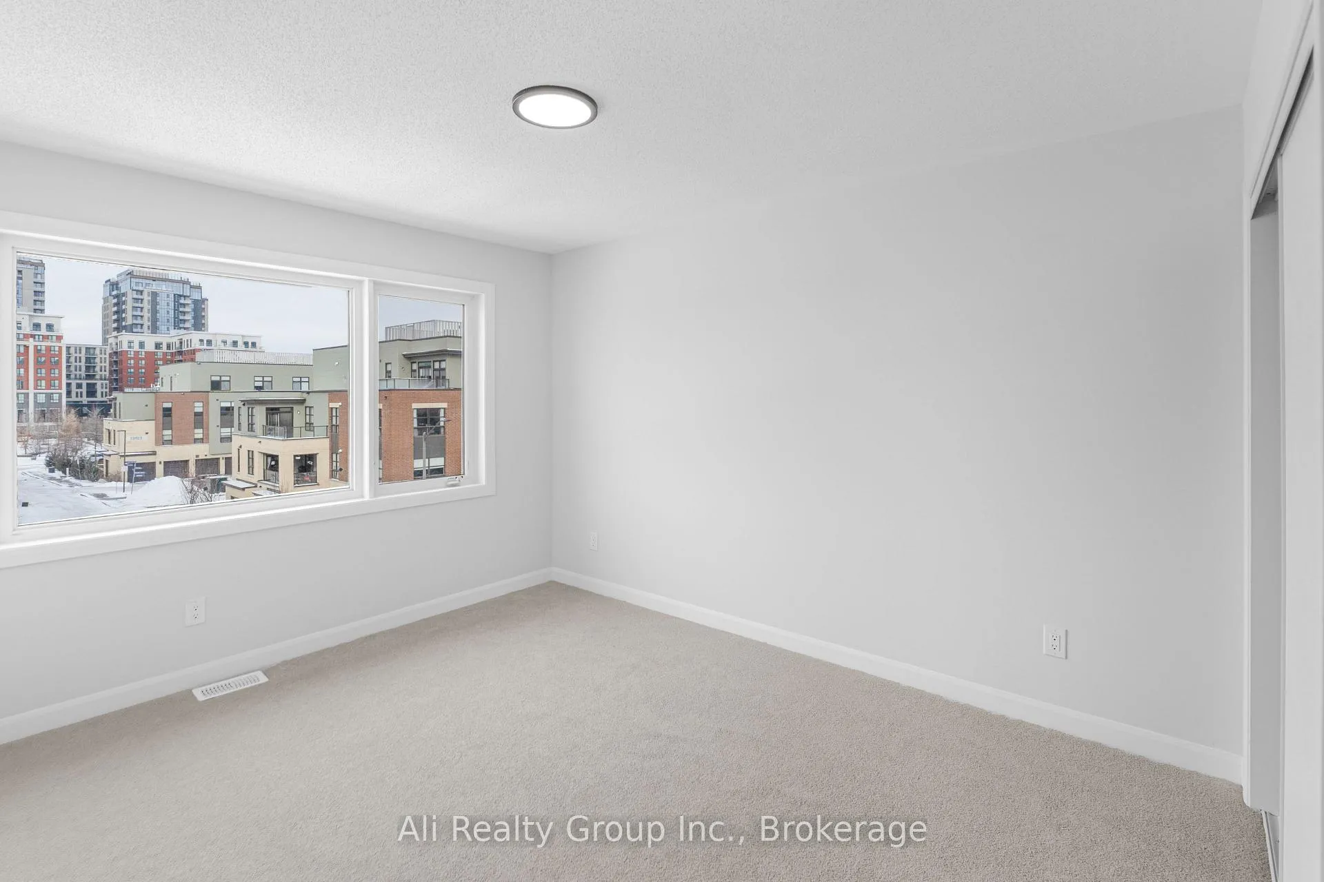 Photo 18 of Unit 10, 301 Glenroy Gilbert Drive, Ottawa, Barrhaven - Strandherd — HOMEH