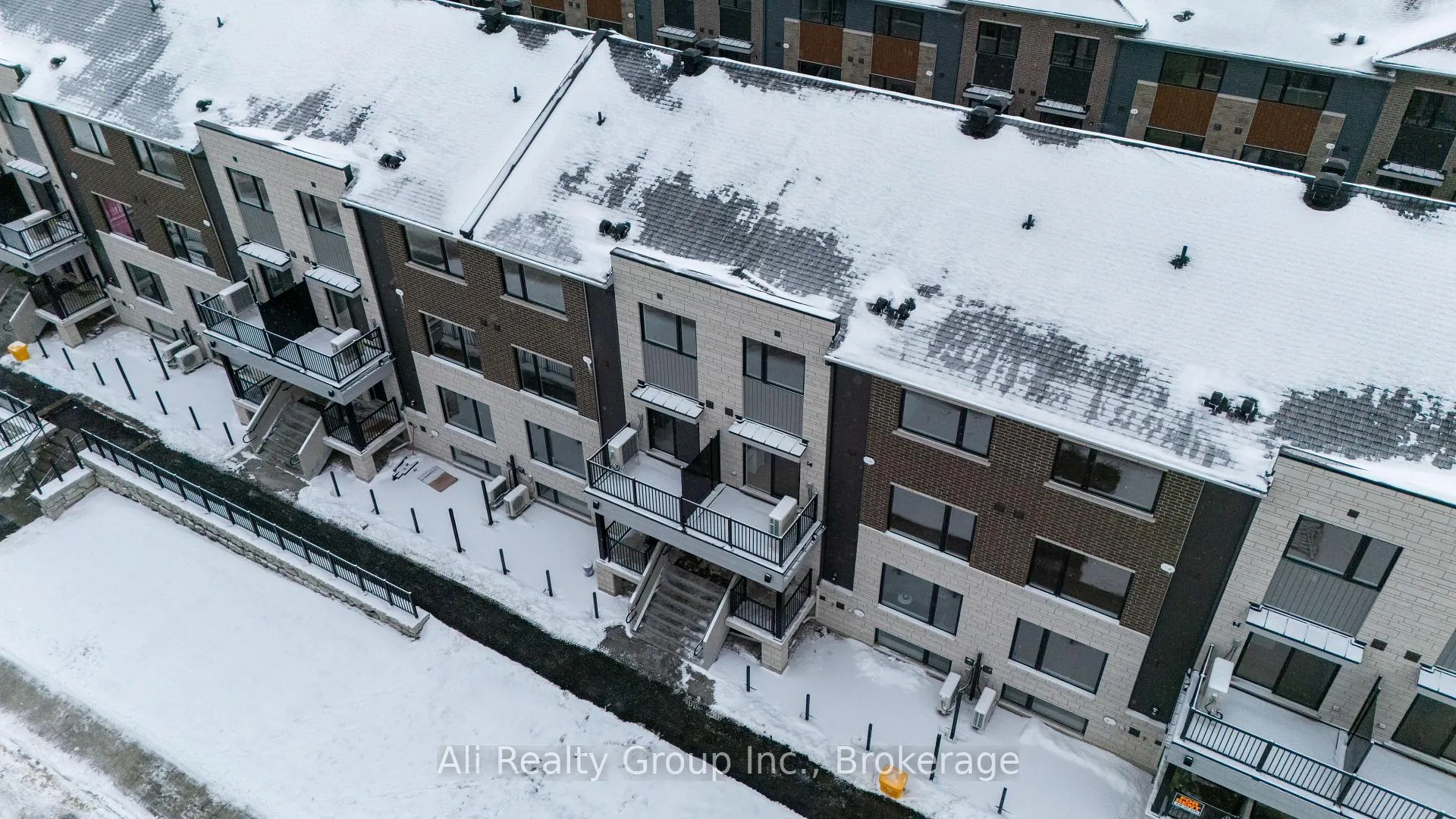 Photo 21 of Unit 10, 301 Glenroy Gilbert Drive, Ottawa, Barrhaven - Strandherd — HOMEH