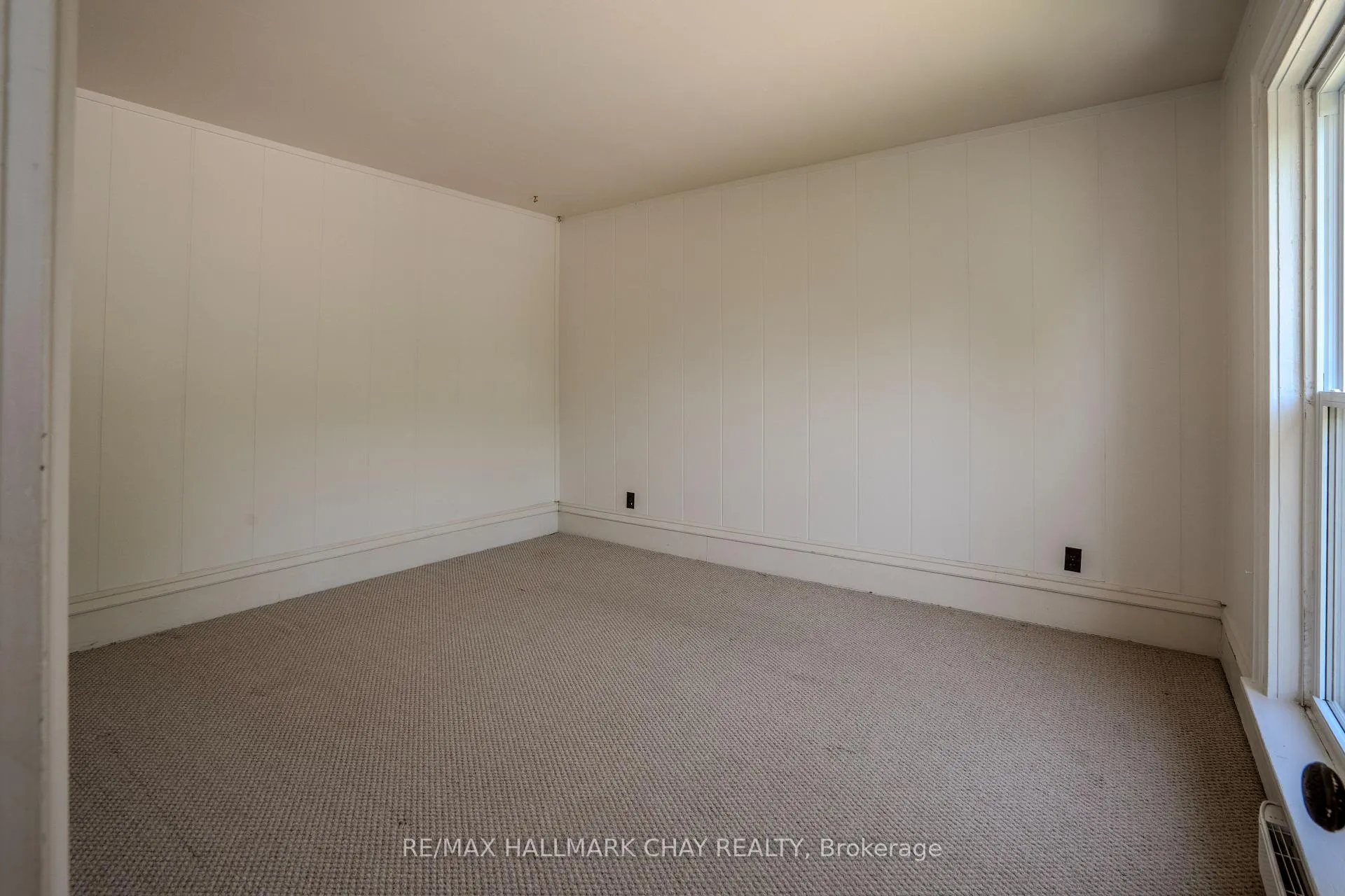 Photo 17 of Unit 26, 26 Albert Street E, New Tecumseth, Alliston — HOMEH