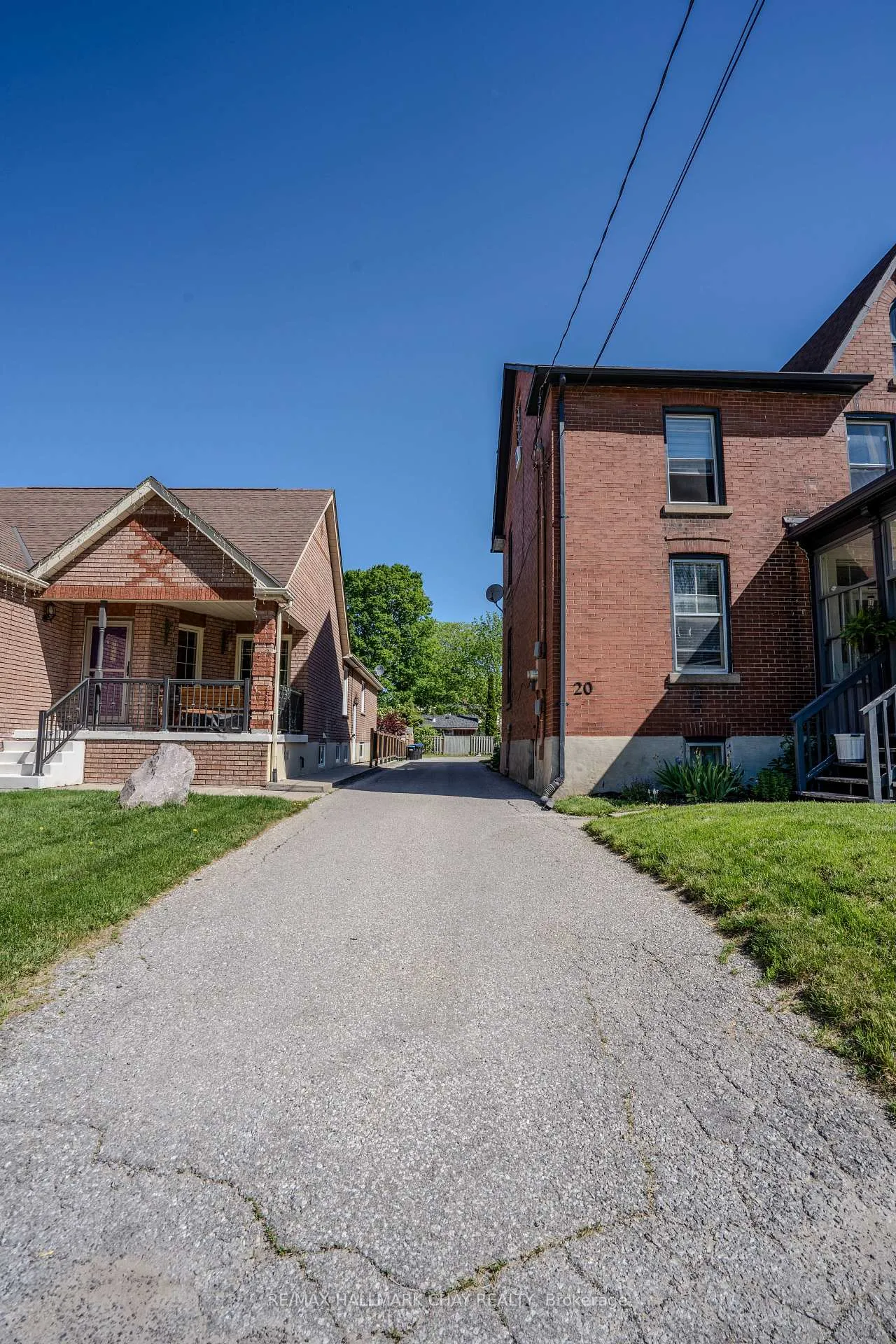 Photo 22 of Unit 26, 26 Albert Street E, New Tecumseth, Alliston — HOMEH