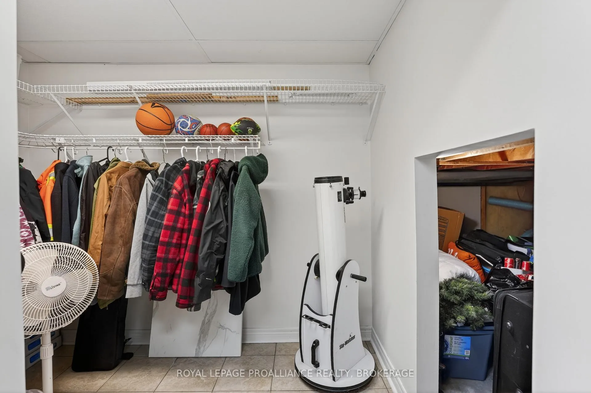 Photo 27 of 459 Maureen Street, Kingston, Kingston East (Incl Barret Crt) — HOMEH