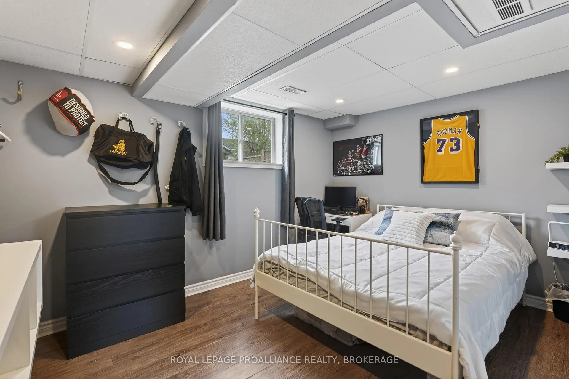 Photo 33 of 459 Maureen Street, Kingston, Kingston East (Incl Barret Crt) — HOMEH