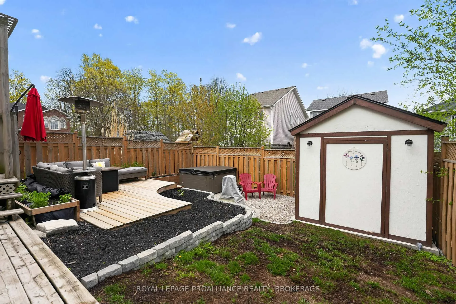 Photo 38 of 459 Maureen Street, Kingston, Kingston East (Incl Barret Crt) — HOMEH