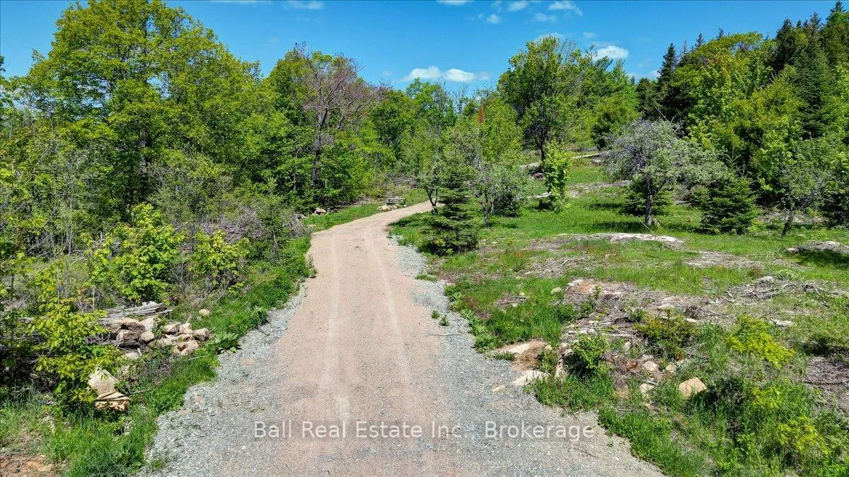 Photo 2 of 232 Lasswade Road, North Kawartha — HOMEH