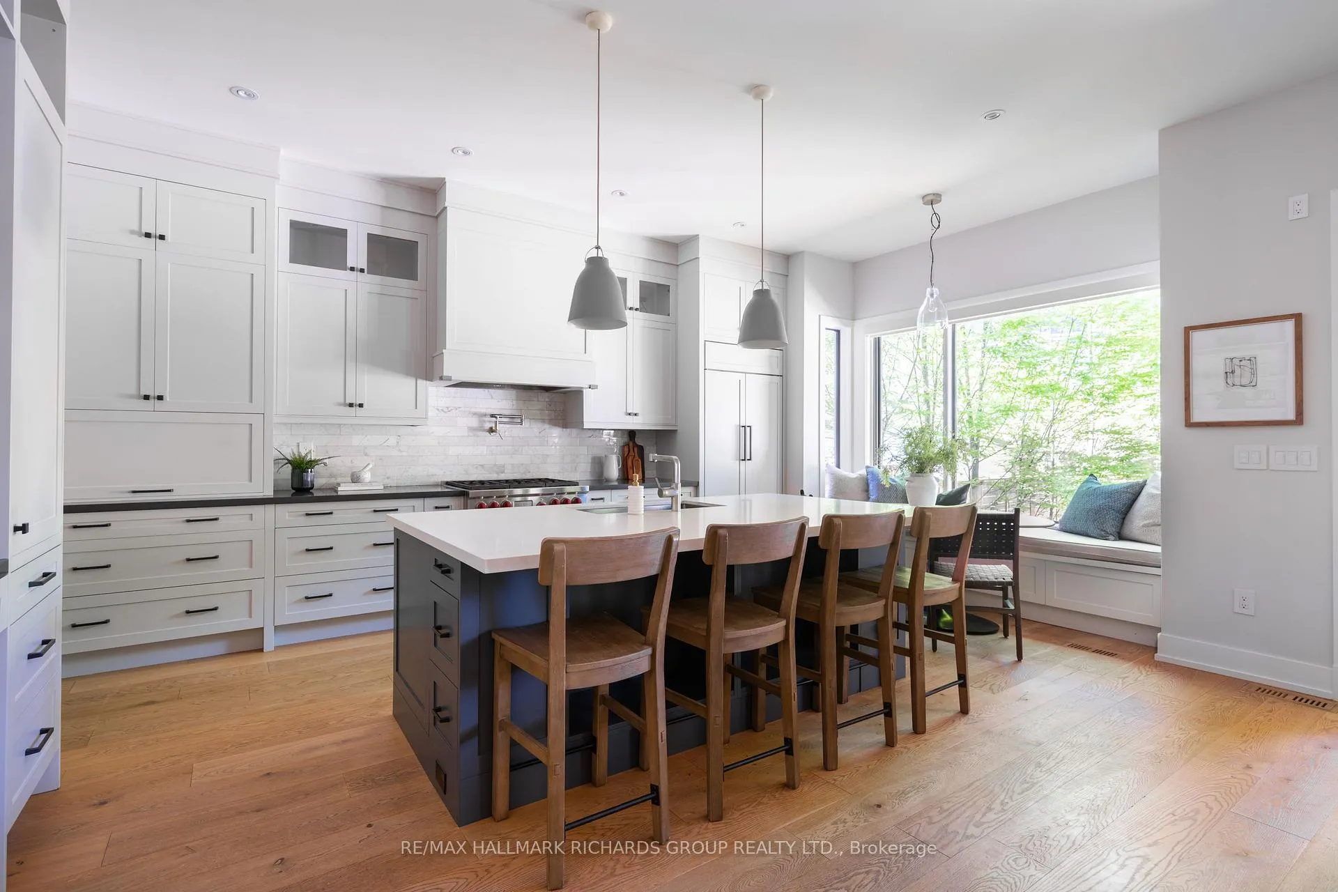 Photo 8 of 96 Scarborough Road, Toronto, The Beaches — HOMEH